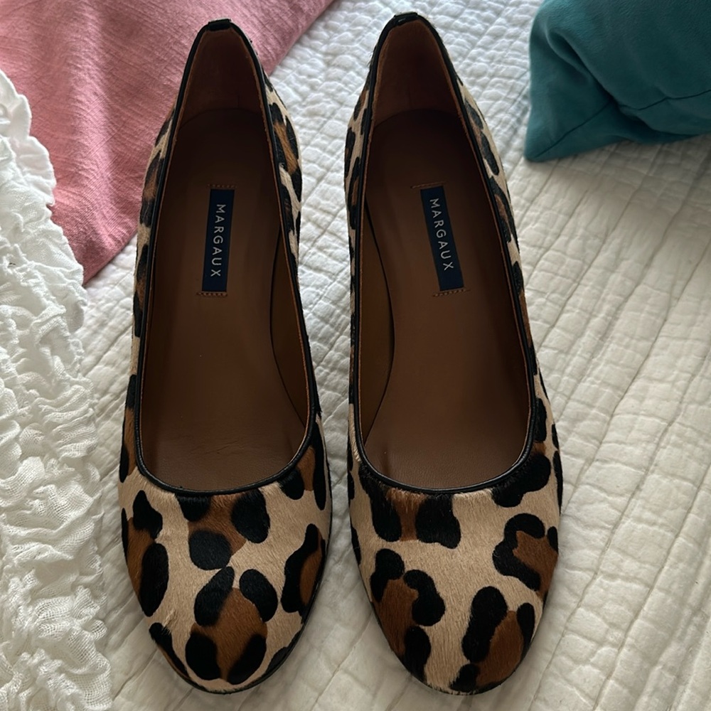 Hand made, special order Leopard pump